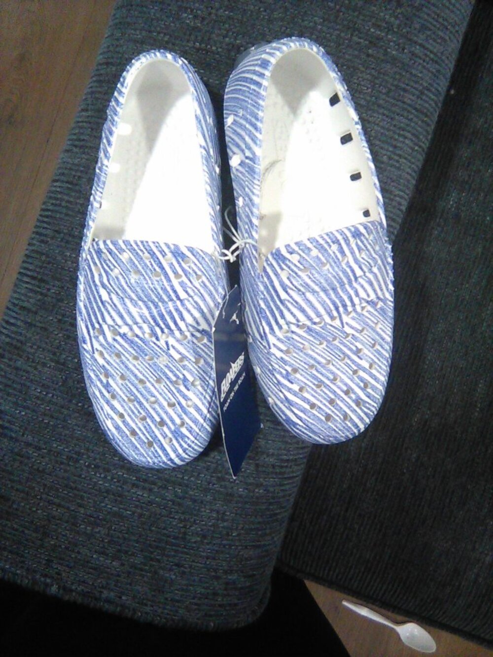 Floafers
